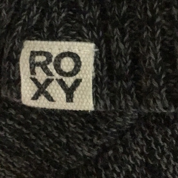 Roxy Gray Hooded Tunic Length Sweater - Picture 5 of 5